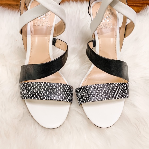 🍋 Vince Camuto • Black & Snake Print Heel Sandals - Picture 4 of 9